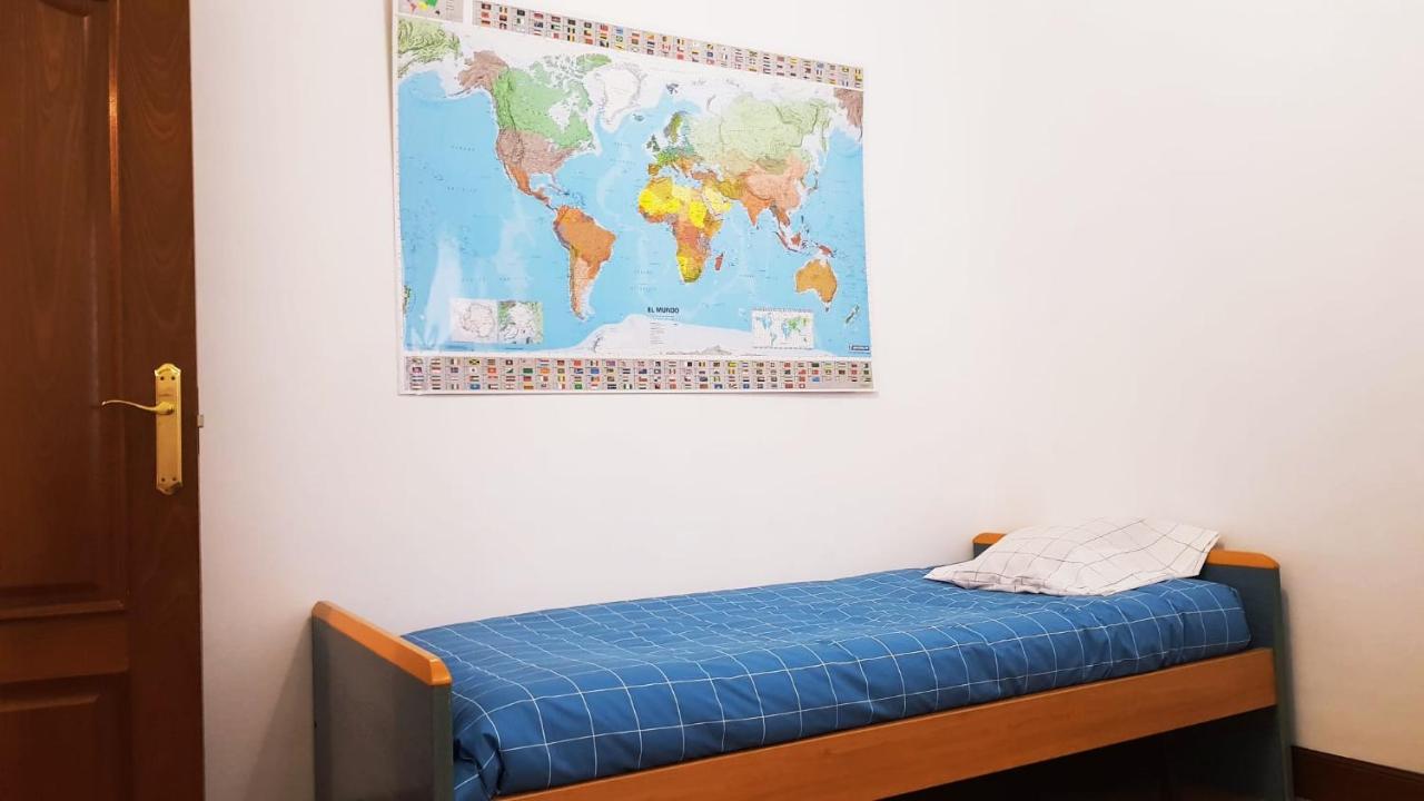 Accommodatie bij particulieren Habitacion, Salita Y Bano Privado, Reate Lbi00466